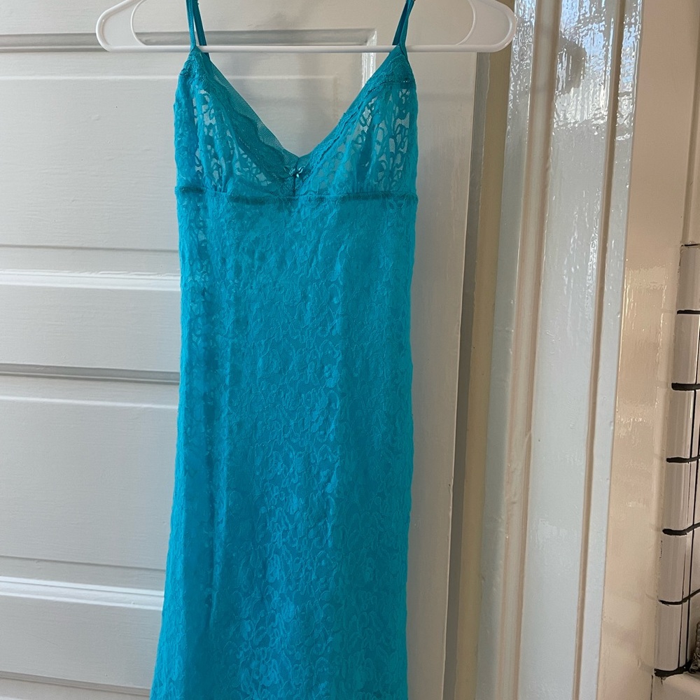 Victoria’s Secret Caribbean blue chemise
